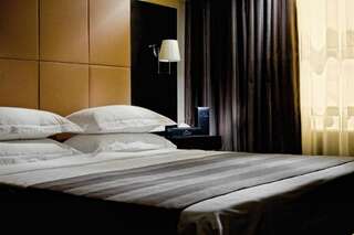 Отель Voyage Hotel Караганда Стандартный двухместный номер с 1 кроватью-5